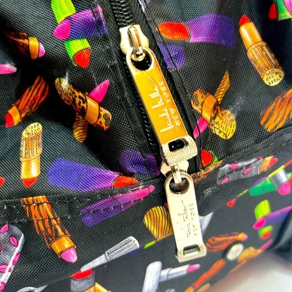 Nicole Miller RARE Travel Bag - Includes Wheels on bottom/ Handle: Easy Travel - Picture 5 of 13